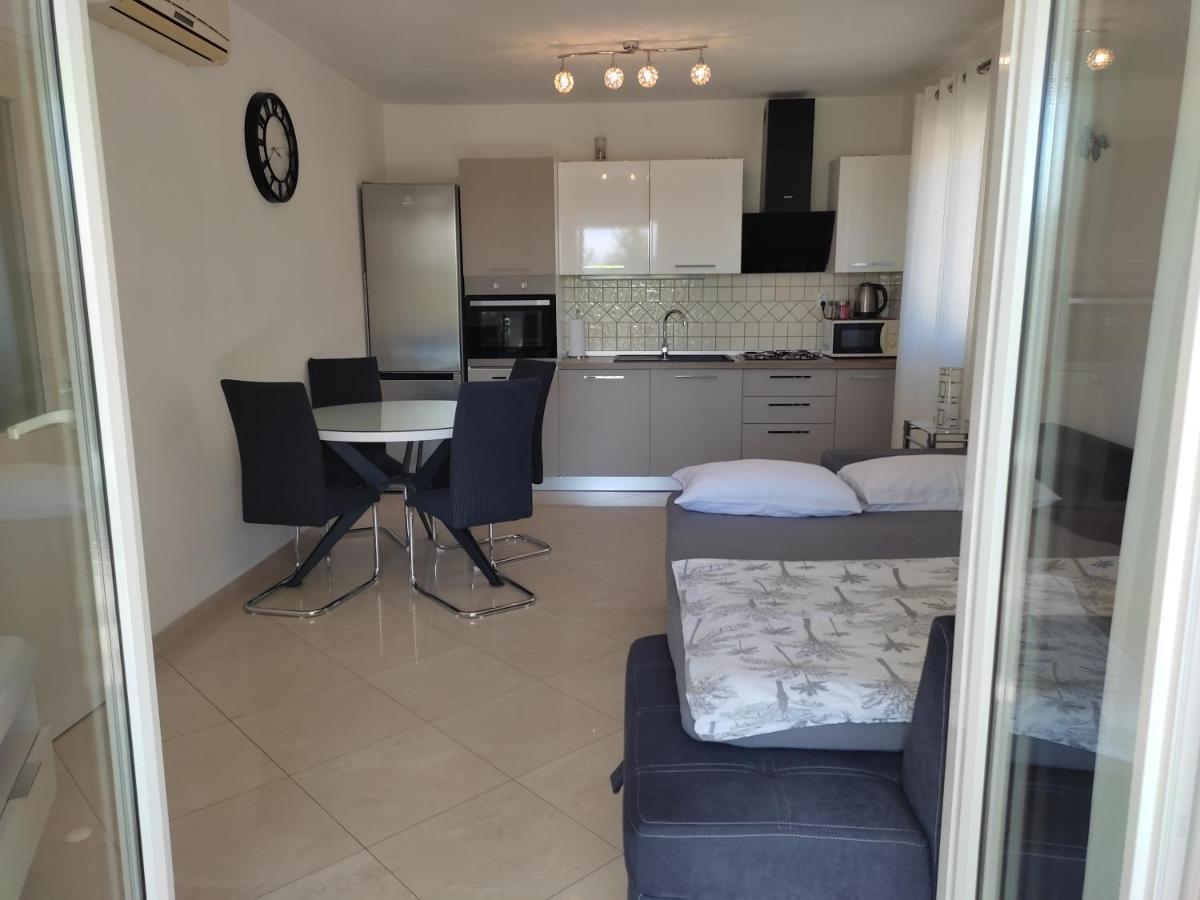 Grey House Zadar Apartment Exterior photo